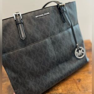 MK Michael Kors logo tote bag black